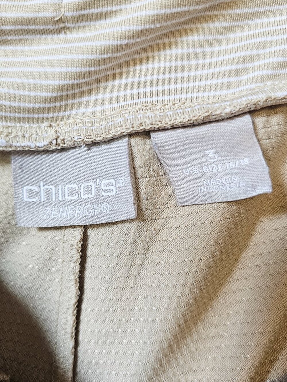 Chico’s Zenergy Striped Skort Size 3 Beige White Pull-On Athletic Skirt Shorts - Picture 5 of 9